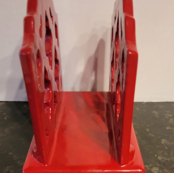 Red Enameled Cast Iron Napkin/ Letter Holder Country Style 5"×5.5"× 3 5" - Picture 3 of 8